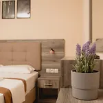 Ino Luxury Paralía