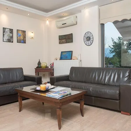 Ino Luxury מלון דירות 3*