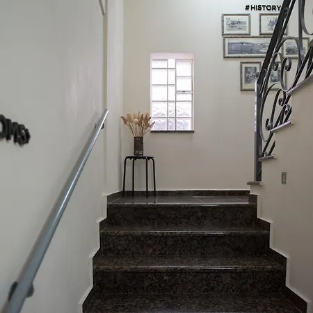 Ino Luxury מלון דירות Paralía