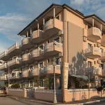 Aparthotel Ino Luxury
