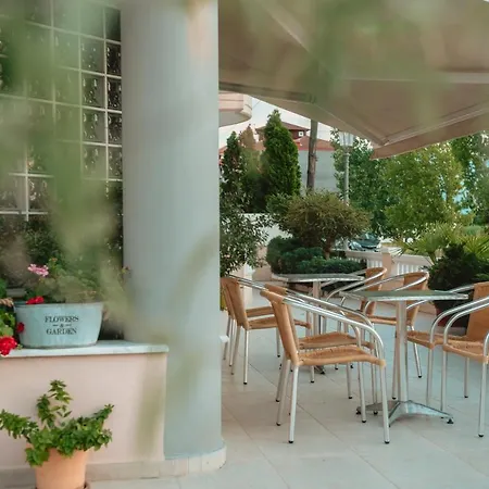 Aparthotel Ino Luxury Paralia Katerinis