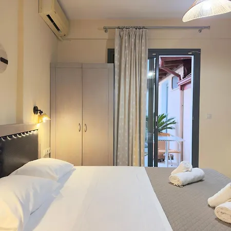 מלון דירות Ino Luxury 3*